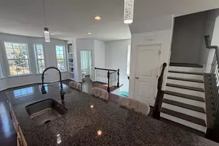 1349 Gilmore St, Fredericksburg, VA 22401 - Photo 5