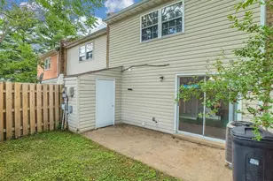 330 Brock Square, Fredericksburg, VA 22401 - Photo 19