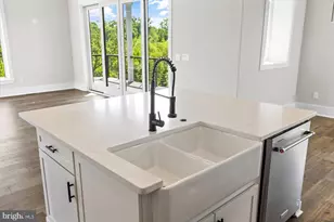 1111 Sophia St, Fredericksburg, VA 22401 - Photo 31