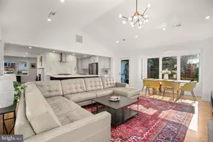 1313 Dandridge St, Fredericksburg, VA 22401 - Photo 5