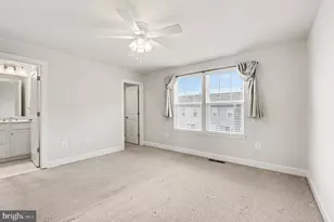 1802 Briscoe Ln, Fredericksburg, VA 22401 - Photo 11