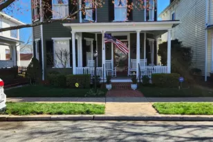 1305 Washington Ave, Fredericksburg, VA 22401 - Photo 1