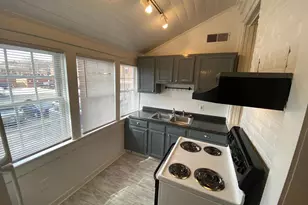 604 Caroline St, Fredericksburg, VA 22401 - Photo 9