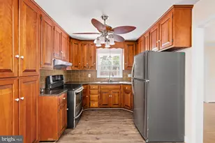 1321 Dandridge St, Fredericksburg, VA 22401 - Photo 23