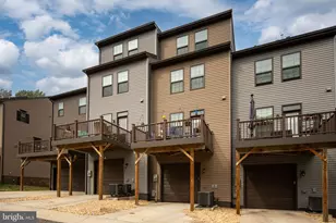 2010 Track Cir, Fredericksburg, VA 22401 - Photo 41