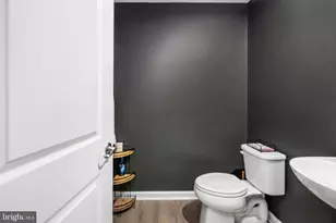 2010 Track Cir, Fredericksburg, VA 22401 - Photo 37