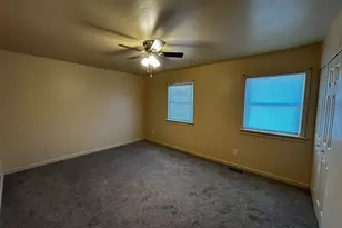 220 Ivanhoe Ct, Fredericksburg, VA 22401 - Photo 3