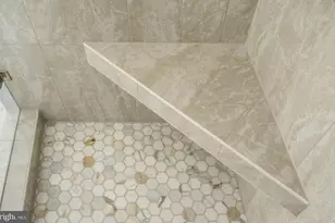 1403 Washington Ave, Fredericksburg, VA 22401 - Photo 17