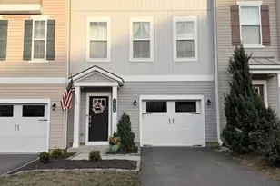 1428 Hudgins Farm Cir, Fredericksburg, VA 22408 - Photo 7