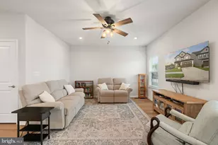 1507 Rampart Dr, Fredericksburg, VA 22401 - Photo 5