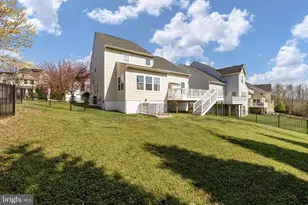 1016 Innis Dr, Fredericksburg, VA 22401 - Photo 9