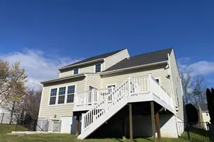 1016 Innis Dr, Fredericksburg, VA 22401 - Photo 5