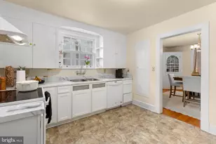 1110 College Ave, Fredericksburg, VA 22401 - Photo 13