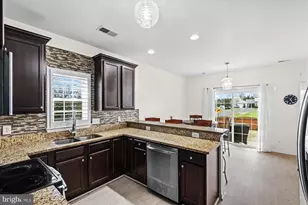 140 Ridgeway St, Fredericksburg, VA 22401 - Photo 11