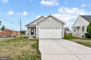 140 Ridgeway St, Fredericksburg, VA 22401 - Photo 3