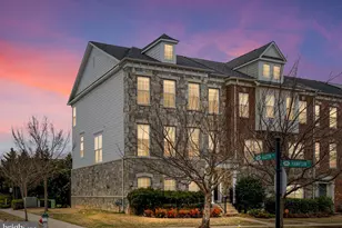 1126 Hampton St, Fredericksburg, VA 22401 - Photo 1