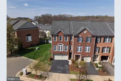 1029 Hotchkiss Place, Fredericksburg, VA 22401 - Photo 5