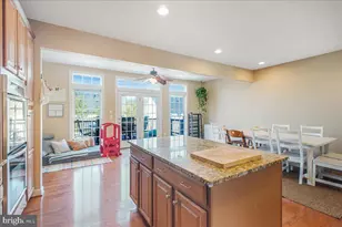 1029 Hotchkiss Pl, Fredericksburg, VA 22401 - Photo 15