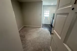 822 Caroline St, Fredericksburg, VA 22401 - Photo 3