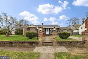 1306 Cardwell St, Fredericksburg, VA 22401 - Photo 1