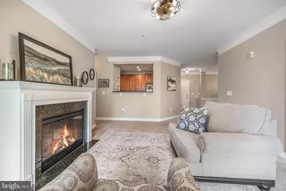 701 Cobblestone Boulevard #203, Fredericksburg, VA 22401 - Photo 11