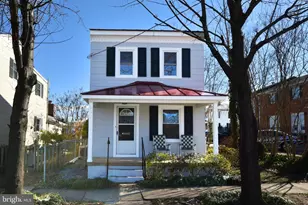 918 Mercer St, Fredericksburg, VA 22401 - Photo 1