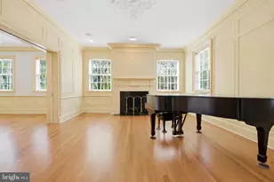 1711 Highland Rd, Fredericksburg, VA 22401 - Photo 11