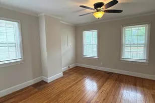 422 Dunmore St, Fredericksburg, VA 22401 - Photo 5
