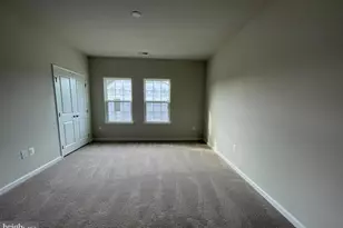 1113 Rampart Dr, Fredericksburg, VA 22401 - Photo 17