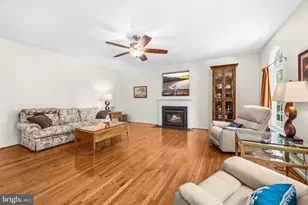 1107 Century Oak Dr, Fredericksburg, VA 22401 - Photo 7
