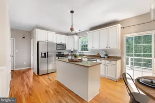 100 Huntington Hills Ln, Fredericksburg, VA 22401 - Photo 9