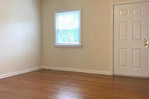 113 Hawke St, Fredericksburg, VA 22401 - Photo 3