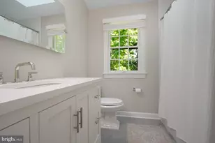 823 College Ave, Fredericksburg, VA 22401 - Photo 23