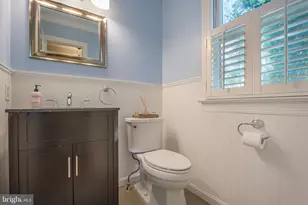 823 College Ave, Fredericksburg, VA 22401 - Photo 15
