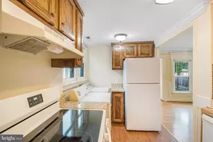 307 Hawke St, Fredericksburg, VA 22401 - Photo 9