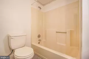 307 Hawke St, Fredericksburg, VA 22401 - Photo 15