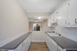 2420 Lafayette Blvd, Fredericksburg, VA 22401 - Photo 9