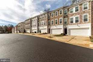 1329 Gilmore St, Fredericksburg, VA 22401 - Photo 3