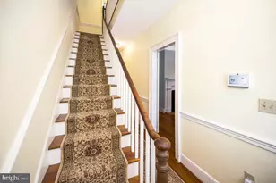 1102 Prince Edward St, Fredericksburg, VA 22401 - Photo 13