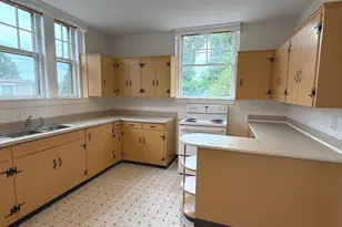 501 Charlotte St, Fredericksburg, VA 22401 - Photo 3