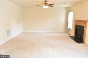 1310 Walker Dr, Fredericksburg, VA 22401 - Photo 9