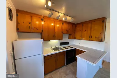 1003 Kenmore Avenue #6, Fredericksburg, VA 22401 - Photo 7