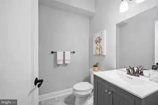 703 Weedon St, Fredericksburg, VA 22401 - Photo 17