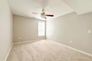 1404 Graham Dr, Fredericksburg, VA 22401 - Photo 33