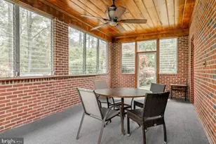 124 Longstreet Ave, Fredericksburg, VA 22401 - Photo 9