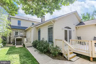1500 Augustine Ave, Fredericksburg, VA 22401 - Photo 5