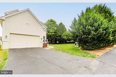 1002 W Kensington Circle, Fredericksburg, VA 22401 - Photo 55