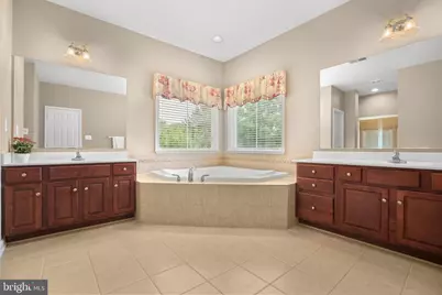 1002 W Kensington Circle, Fredericksburg, VA 22401 - Photo 27