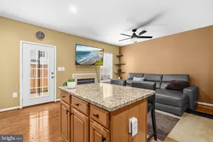 1203 Ellis Ave, Fredericksburg, VA 22401 - Photo 9