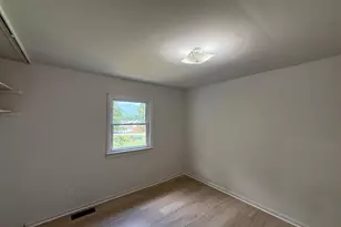 809 Denton Cir, Fredericksburg, VA 22401 - Photo 25